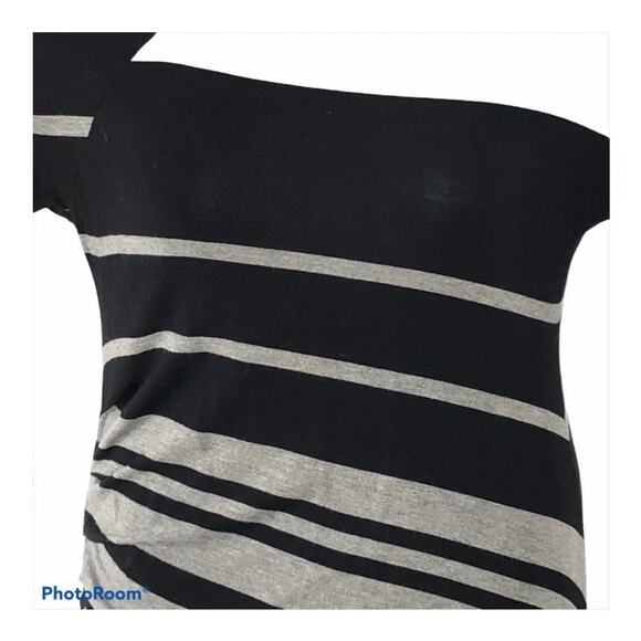 Jessica Simpson Maternity Asymmetrical Striped Tee Top Black Gray Medium - Picture 7 of 14